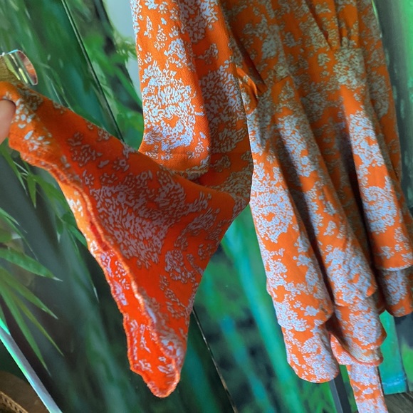 XL orange floral Romper - Picture 5 of 16